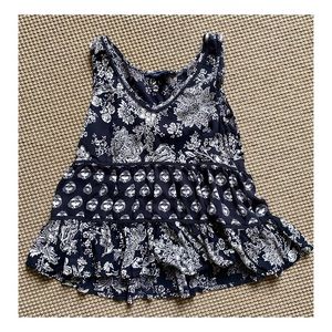 American Eagle Gray XS Floral Top